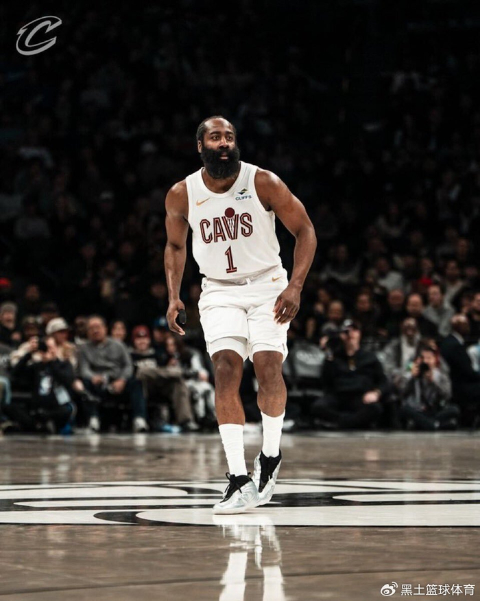 虎扑社区-破纪录！哈登带伤复出轰22+9+8弑旧主 拇指骨折仅歇2场就回归|詹姆斯·哈登|骑士|篮网|克利夫兰骑士队|布鲁克林篮网队_新浪体育_新浪新闻