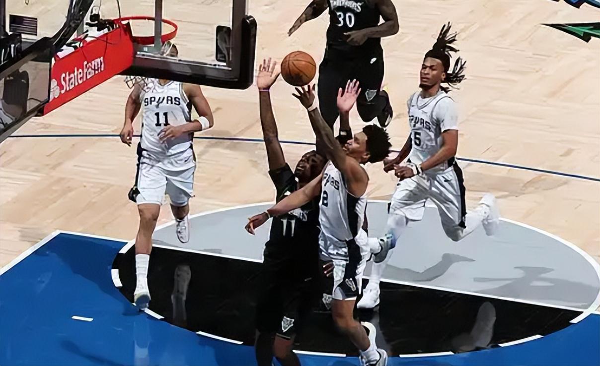 虎扑体育-NBA季后赛明天5月13日赛程:天王山大战!马刺PK森林狼冲击赛点